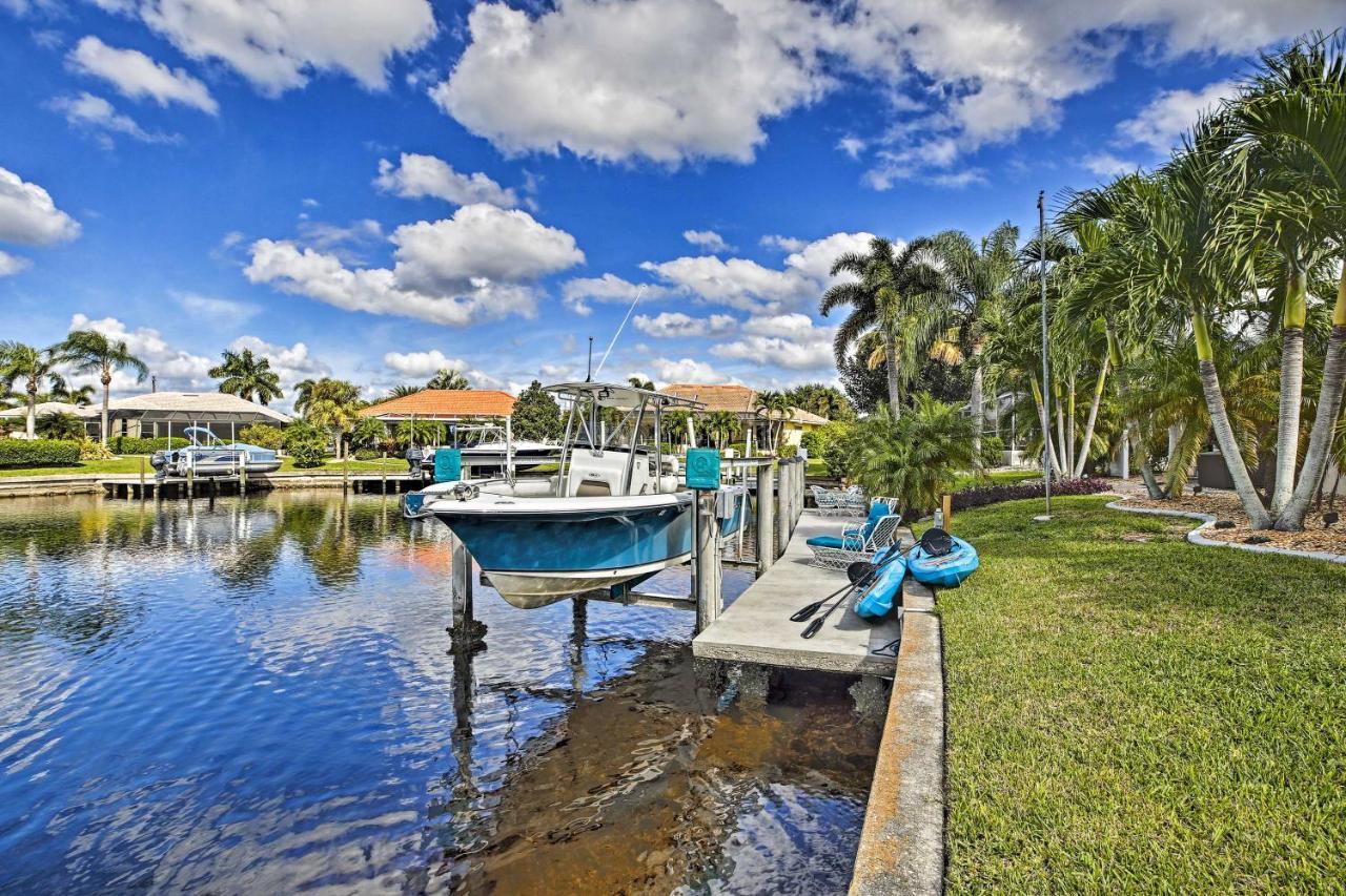 Canal Waterfront Home With Private Pool And Dock! プンタ・ゴーダ エクステリア 写真